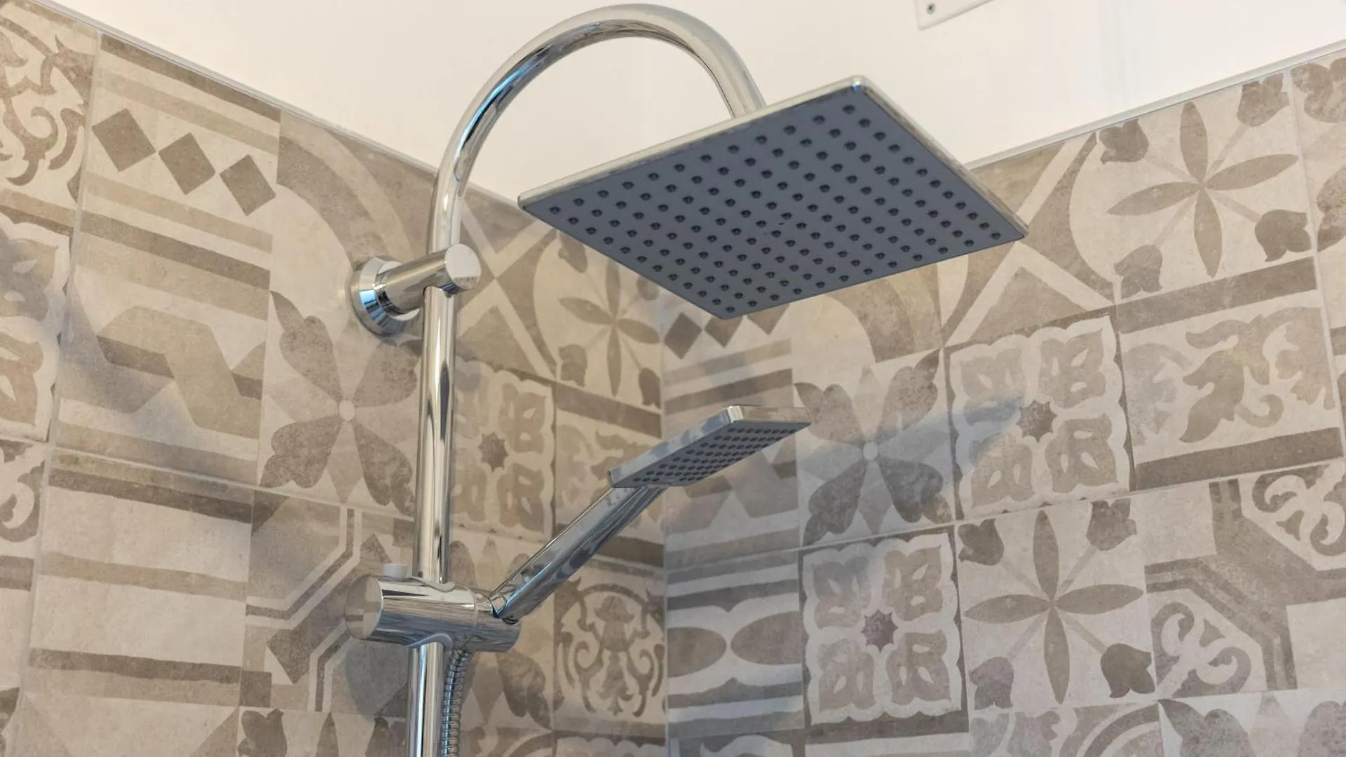 Aurisa Apartment Bari